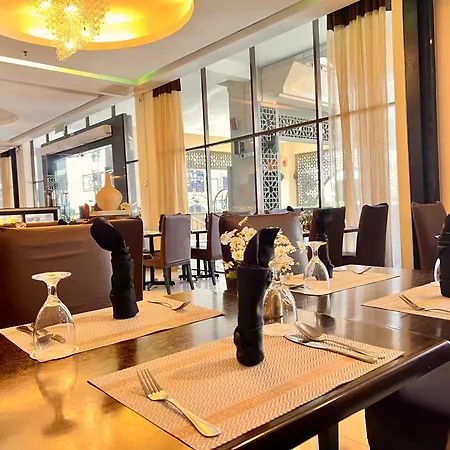 The Grand Puteri Hotel-2
